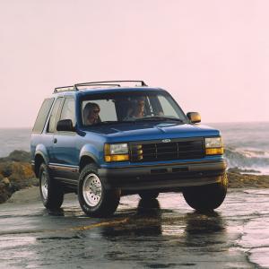 Ford Explorer Sport 1990 года